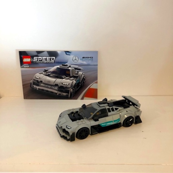 Lego Speed Mercedes-AMG F1 W12 E Performance & Mercedes-AMG Project One Full Set - Picture 1 of 6